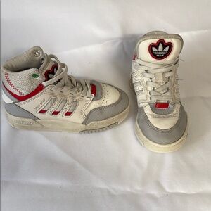 Adidas Kids Sneakers - Cream, Gray, and Red